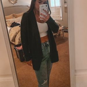 green knit cardigan with pockets